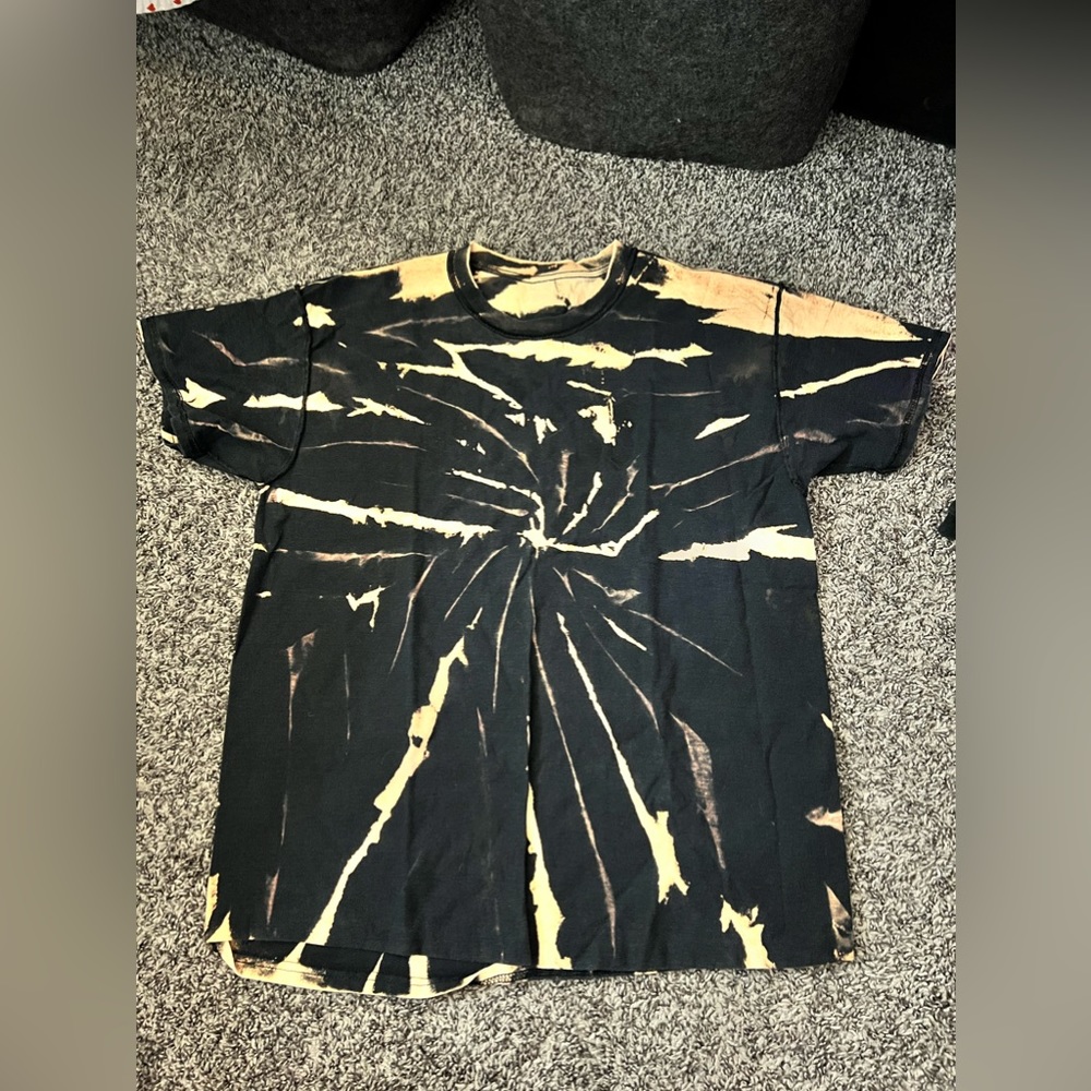 TYE DYE SHIRT